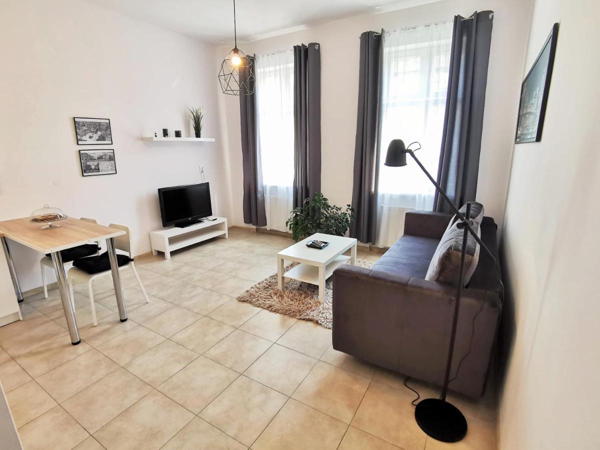Apartament Seven レグニツァ エクステリア 写真